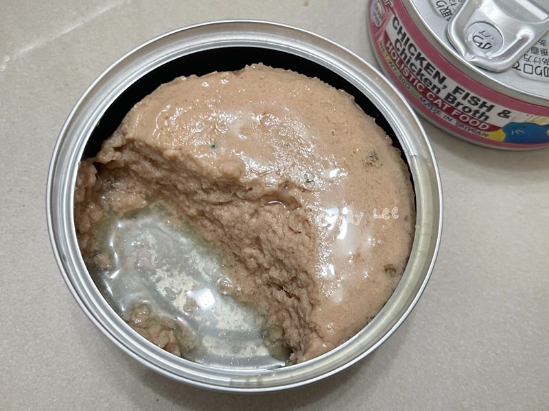 女人知己試用大隊,口碑行銷,部落客行銷,PURRFACT 波菲特貓用主食罐,主食罐,PURRFACT波菲特,貓主食罐,貓罐,PURRFACT波菲特貓用主食罐,魚肉蔓越莓主食罐,鮮嫩雞主食罐,鹿肉雞肉主食罐,牛肉鵪鶉貓主食罐,干貝蠶蛹配方,鱷魚肉白木耳配方,雞肉魚肉配方,安心鶉配方,評價,體驗,適口性佳,心得,成貓適用,高齡貓適用,質地是慕絲狀